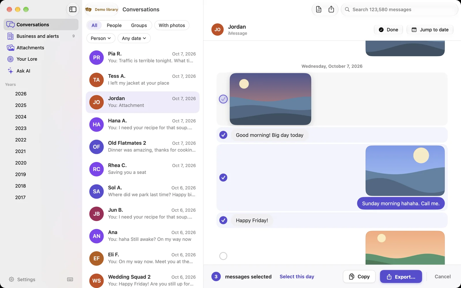 Selecting 3 messages in a conversation, with Copy and Export at the bottom.